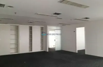 Conjunto comercial para locação próximo à avenida paulista