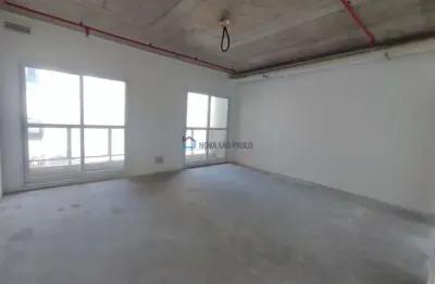Conjunto comercial de alto padrão próximo ao metrô vergueiro!