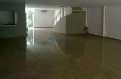 Casa comercial com 3 salas para alugar na Avenida Cidade Jardim, --, Jardim Paulistano, São Paulo