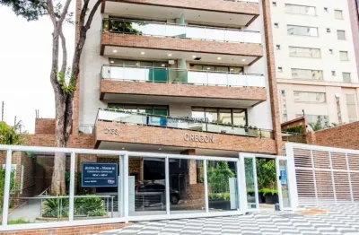 Conjunto comercial- cobertura   com 16 vaga de garagem, para locação.