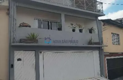 Casa com 4 quartos para alugar na Rua Júlia Gachido, --, Jardim Oriental, São Paulo