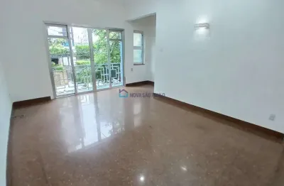 Casa comercial com 1 sala para alugar na Rua Paracatu, --, Saúde, São Paulo