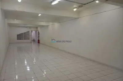 Prédio com 5 salas para alugar na Rua Tuim, --, Moema, São Paulo