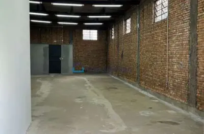 Ponto comercial para locação! a 650 metros a pé do metrô praça da árvore.