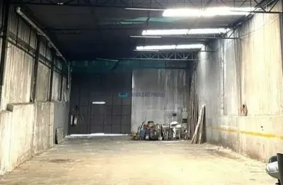 Galpão para locação na  chácara inglesa com 296 m².