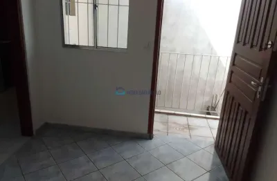 Casa com 1 quarto para alugar na Avenida Nhandu, --, Planalto Paulista, São Paulo