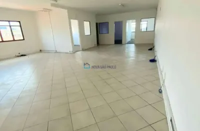 Prédio com 10 salas para alugar na Rua Onze de Fevereiro, --, Jabaquara, São Paulo