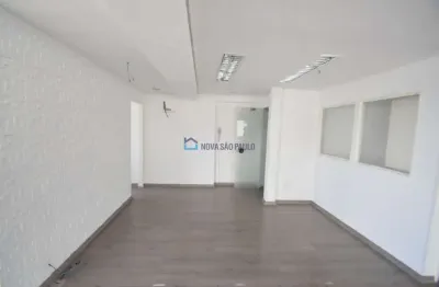 Sala comercial com 1 sala para alugar na Avenida Jabaquara, --, Mirandópolis, São Paulo
