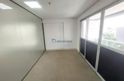 Descubra a praticidade e o charme de um imóvel comercial sob medida para o seu negócio!