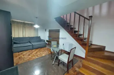 Sobrado residencial com 2 quartos , 2 vagas de garagem e edícula mobiliada nos fundo