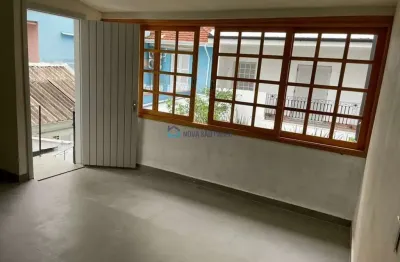 Casa com 3 quartos para alugar na Rua Cônego Roque Viggiano, --, Itaim Bibi, São Paulo