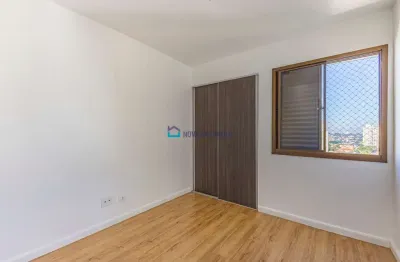 Apartamento com sacada  3 quartos sendo 1 suíte  para locação em vila clementino.
