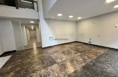Casa comercial com 17 salas para alugar na Rua Estados Unidos, --, Jardim América, São Paulo
