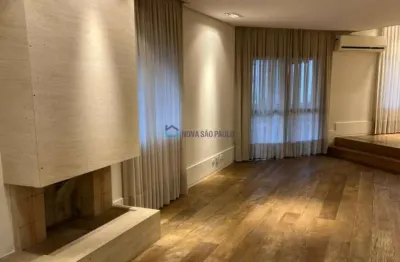 Apartamento com 4 quartos para alugar na Rua Doutor Renato Paes de Barros, --, Itaim Bibi, São Paulo