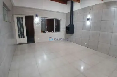 Casa com 2 quartos para alugar na Avenida Afonso Mariano Fagundes, --, Saúde, São Paulo