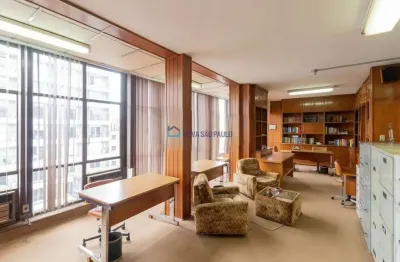 Sala comercial para locação! a 650 metros a pé do metrô liberdade!