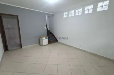 Casa com 2 quartos para alugar na Rua Doutor Nogueira Martins, --, Saúde, São Paulo