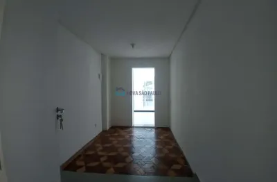 Sala comercial com 1 sala para alugar na Rua Chile, --, Taboão, São Bernardo do Campo