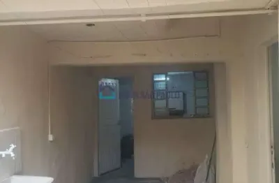 Casa com 1 quarto para alugar na Rua Visconde de Itaboraí, --, Centro, Diadema
