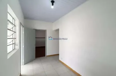 Casa com 3 quartos para alugar na Rua Matuim, --, Jardim Oriental, São Paulo