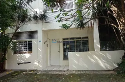 Casa comercial para locação! a 130 metros a pé do metrô hospital são paulo