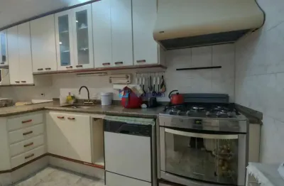 Sobrado/ jabaquara/ 3 dorm/1 suíte/ 4 vagas/ sacada/ jardim/ edícula/ 240 m²