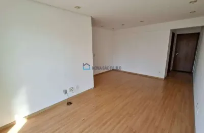 Ótima localização, trav. r santa cruz, imediação do metro santos imigrantes