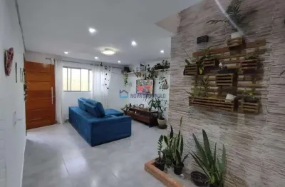 Casa para locação na saúde com 03 quartos e 02 vagas de garagem