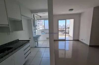 Casa com 3 quartos para alugar na Rua Francisco Bautista, --, Jardim Santa Emília, São Paulo