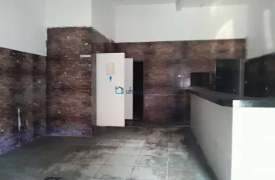 Casa comercial para alugar na Avenida da Água Funda, --, Taboão, Diadema