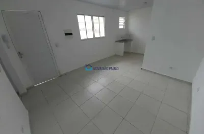 Casa com 1 quarto para alugar na Avenida Itaboraí, --, Bosque da Saúde, São Paulo