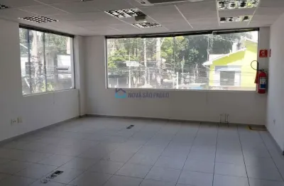Ponto comercial com 6 salas para alugar na Alameda dos Nhambiquaras, --, Moema, São Paulo