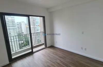 Apartamento para alugar - com varanda, perto do metrô e com lazer completo