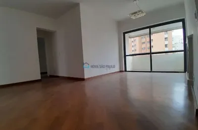 Apartamento vila mariana. 3 quartos. suíte. 2 vagas com depósito. lazer.