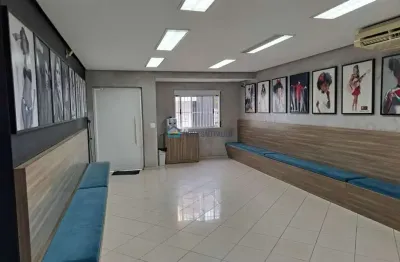 Sobrado comercial próximo ao metrô  vila mariana com 9 salas e 4 vagas