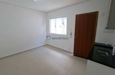 Apartamento na vila guarani ? próximo ao metrô e com ótima estrutura!