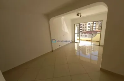 Apartamento com 2 quartos para alugar na Rua Biobedas, --, Saúde, São Paulo