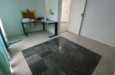 Ponto comercial com 11 salas para alugar na Rua Jurupari, --, Jardim Oriental, São Paulo