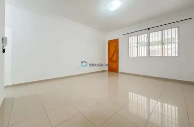 Sobrado para locação no ipiranga com 3 quartos e 02 vagas de garagem