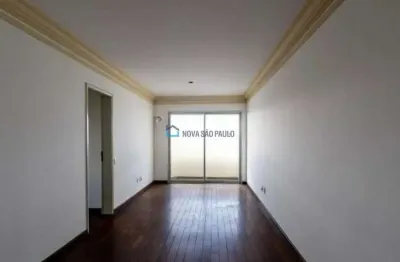 Apartamento localizado a poucos metros do shopping plaza sul