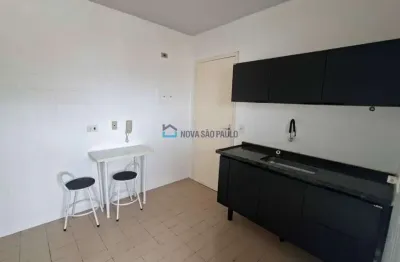 Apartamento com 2 quartos para alugar na Rua das Uvaias, --, Saúde, São Paulo