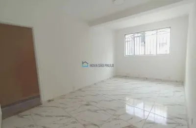 Casa com 1 quarto para alugar na Avenida Pedro Severino Júnior, --, Vila Guarani, São Paulo