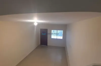 Casa com 2 quartos para alugar na Avenida Diederichsen, --, Vila Guarani, São Paulo