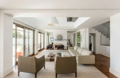 Casa em condomínio fechado com 4 quartos à venda na Rua Dom Tomás Costa e Lima, --, Vila Tramontano, São Paulo
