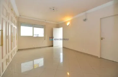 Higienópolis -225m² - 3 dormitórios sendo 2 suítes - dep. empregada - 1 vaga de garagem.