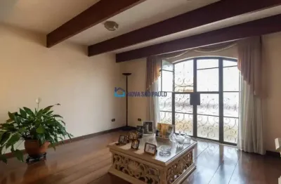 Casa a venda no jardim aeroporto com 03 dormitórios, 180 m² útil