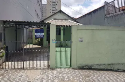 Terreno plano 336m² ( 8 x 42 ) tem 3 casas térreas antigas para reforma ! 1.800m metrô sacomã