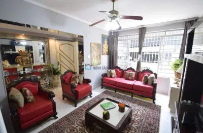 Sobrado c/piscina e sauna, 650 m, 7 min a pé  ao metrô conceição e perto igreja são judas