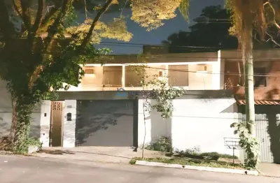 Casa com 3 quartos à venda na Rua Barão de Jaceguai, --, Campo Belo, São Paulo