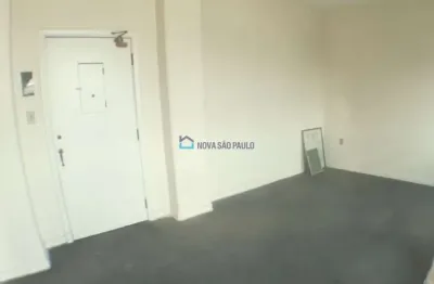 Casa comercial com 1 sala à venda na Largo do Paissandu, --, Centro, São Paulo